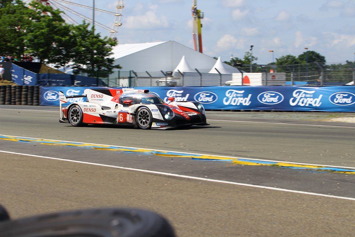 Le Mans: Toyota kurz vor erstem Le Mans Sieg