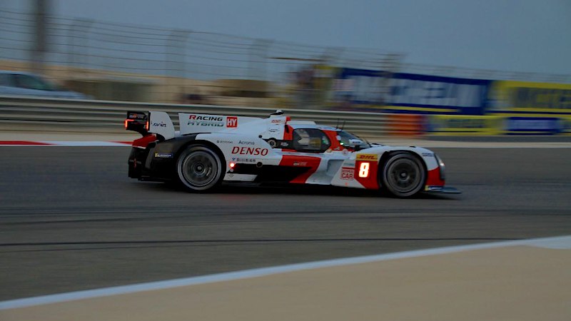 Pole für Toyota im ersten Bahrain-Rennen